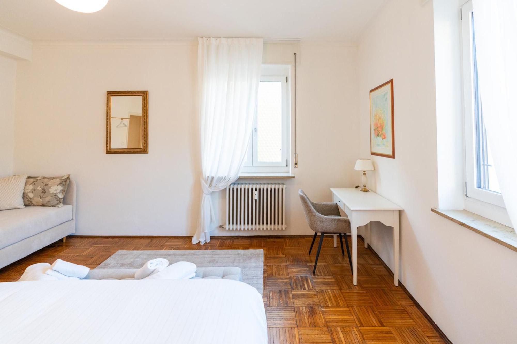 Domus Verona - Elegante Residenza Con Affaccio Su Porta Leoni Habitación foto